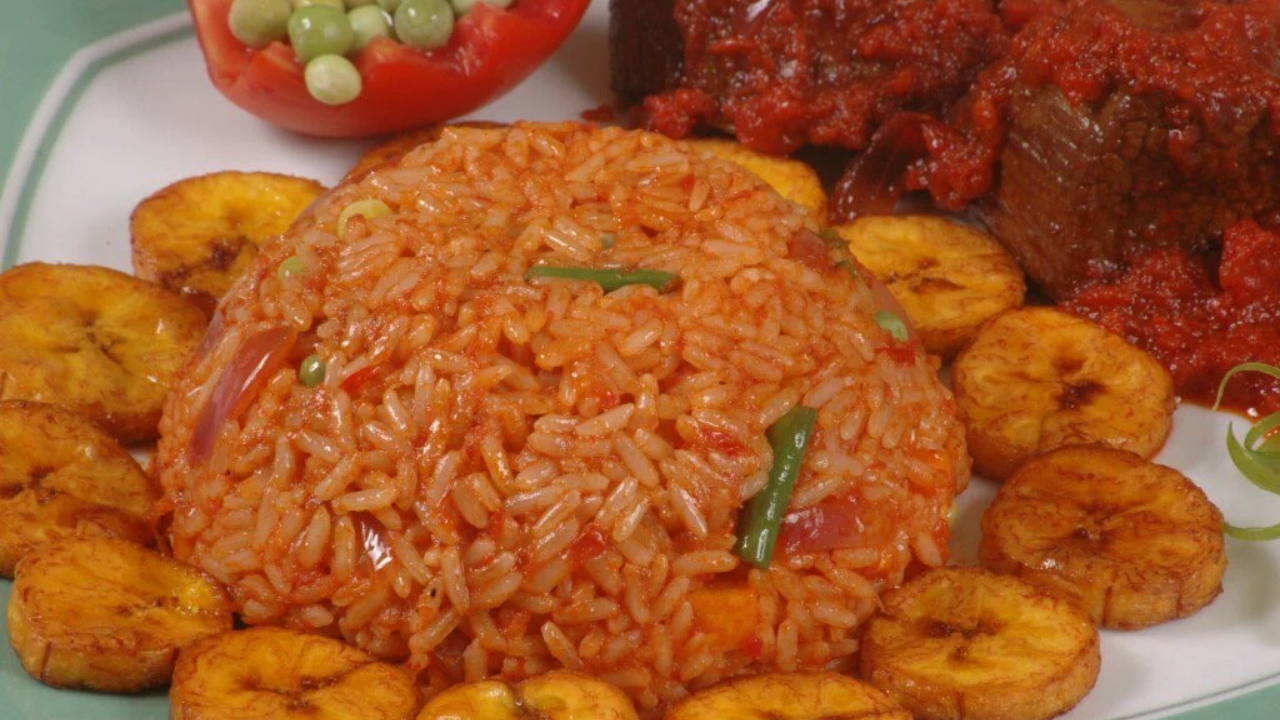 Jollof Rice: A Vibrant Culinary Journey Through West Africa's Rich Flavors and Traditions